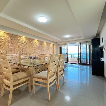 Amazing Beachfront Apartment Канкун Екстер'єр фото
